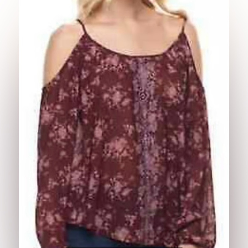Rewind floral blouse cold shoulder Sz S